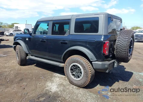 2021 Ford Bronco Outer Banks z USA, uszkodzony, nr VIN 1FMDE5DH0MLB04021